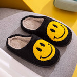 Load image into Gallery viewer, Smiley Face Slippers
