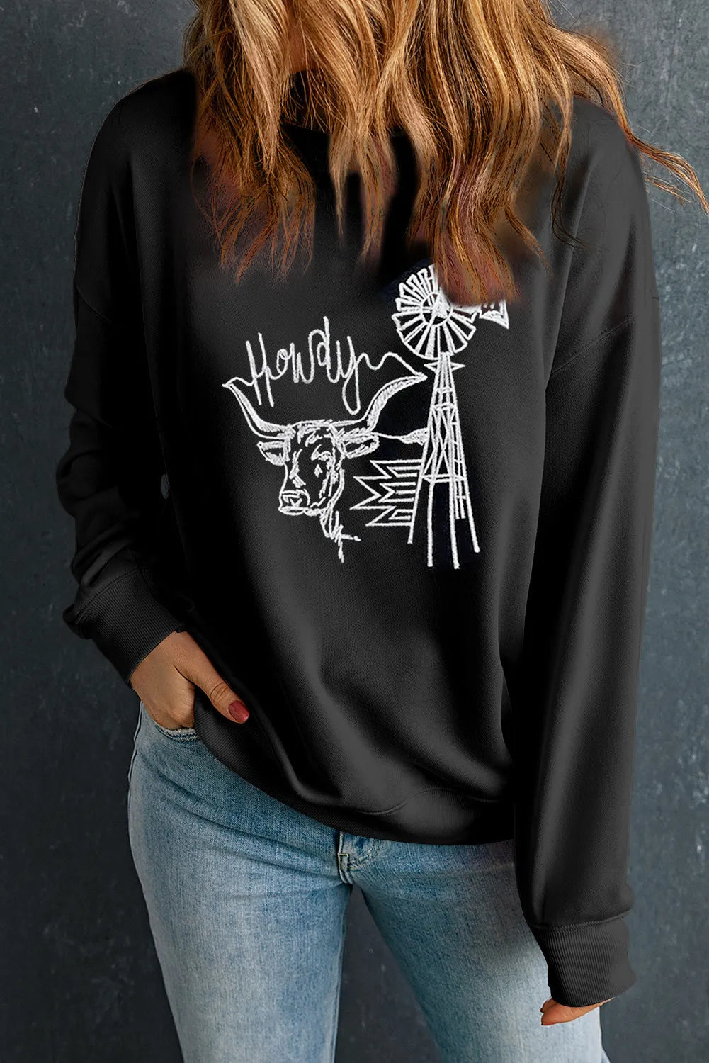 Graphic Round Neck Long Sleeve Sweatshirt