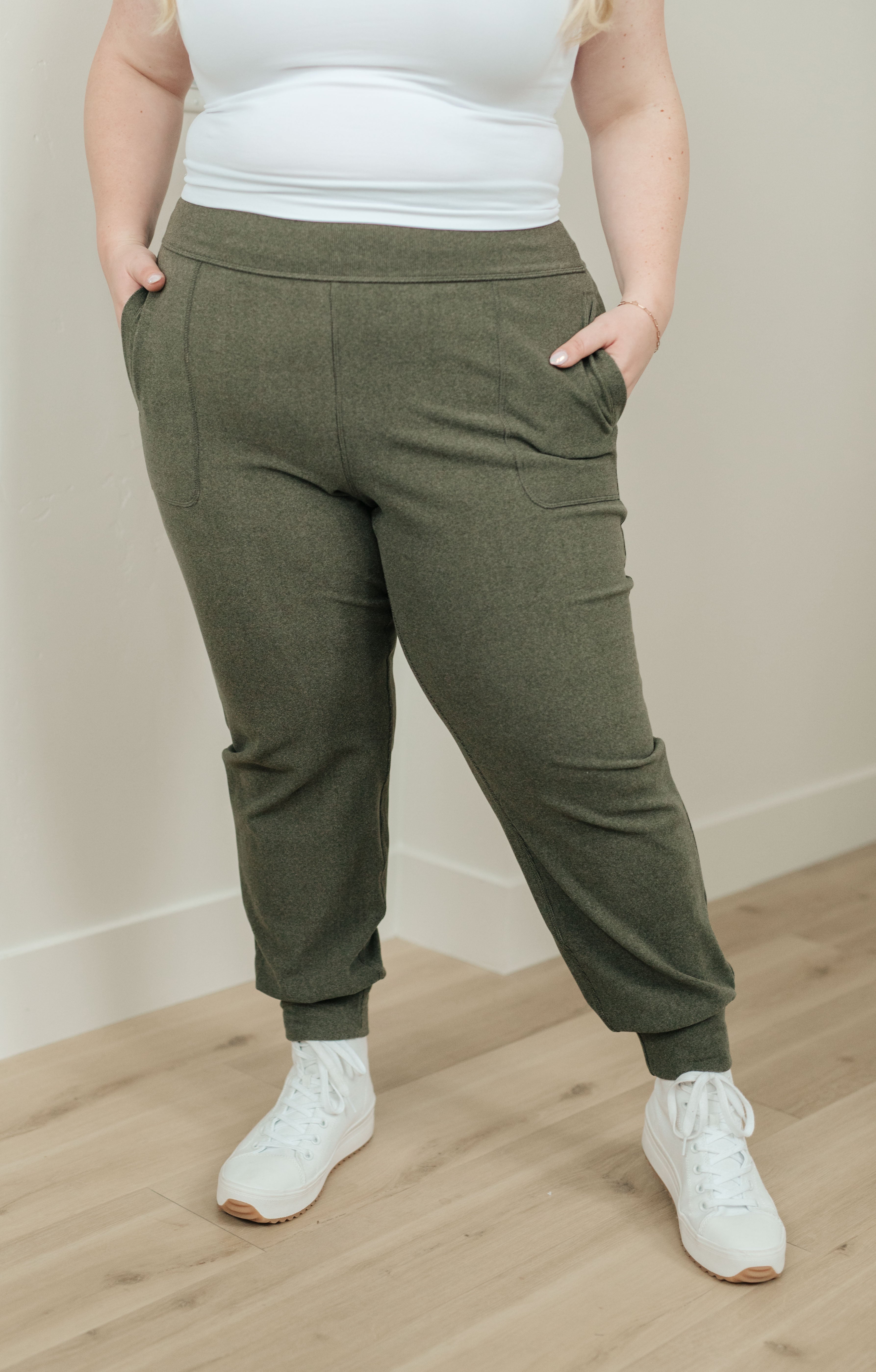 High Rise Joggers in Olive